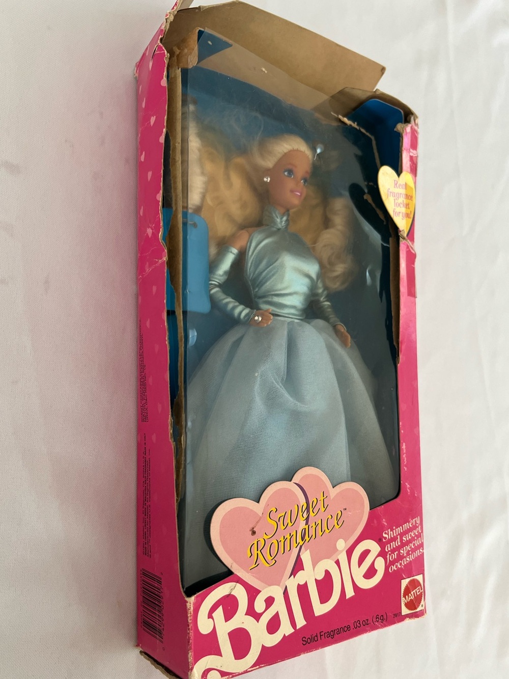 Vintage 1991 Sweet Romance Barbie in Shimmery Pale Blue Ball Gown - Picture 6 of 10
